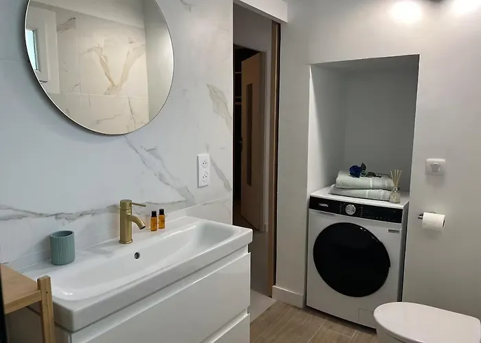 Διαμέρισμα T3 Le Cocon Mediterraneen, Et Parking Prive Λα Σιοτά