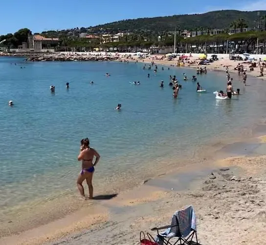 Διαμέρισμα T3 Le Cocon Mediterraneen, Et Parking Prive Λα Σιοτά